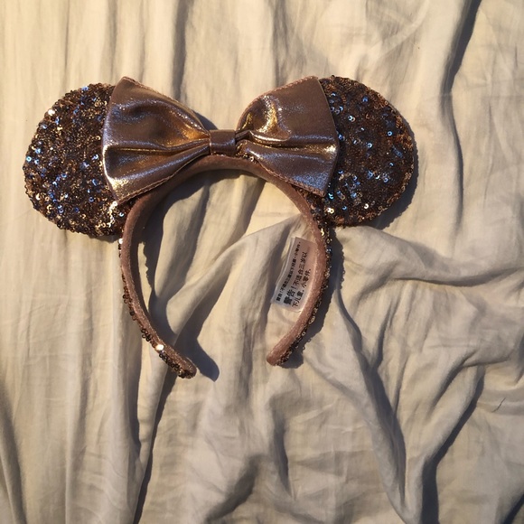 Disney Accessories - WORN ONCE ROSE GOLD SEQUENCE MICKEY MOUSE EARS